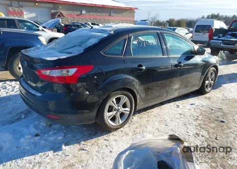 2014 Ford Focus Se from USA, damaged, VIN 1FADP3F2XEL386123